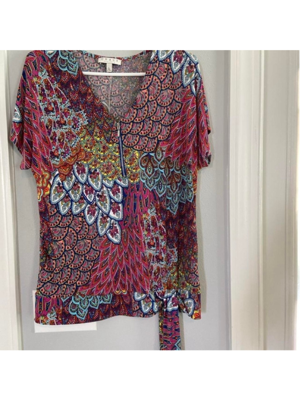 Chaus wrap top with multicolored paisley and feather-like design #wrap #paisley